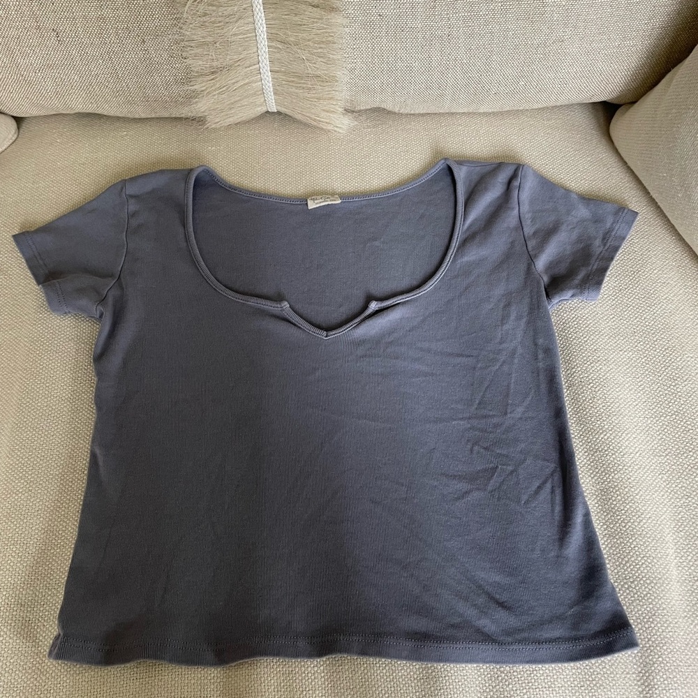 Brandy Melville John Galt Mauve  Short Sleeve Tee